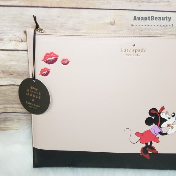 kate spade Bags Kate Spade Minnie Mouse Beige Black Laptop Case